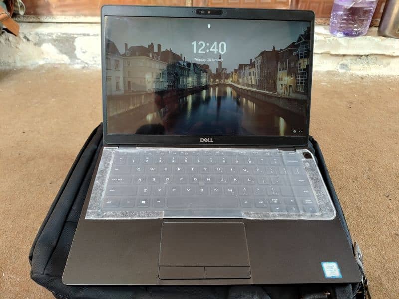 Dell Latitude 5400 (Condition 10/10) 1