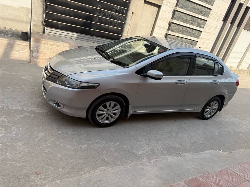 Honda City Aspire 2014 4