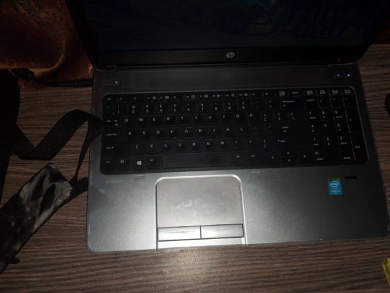 HP laptop 2gb graphic card inside 0