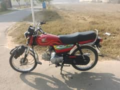 Honda 70 for sale 10 by 10 condition. contact number. 03078517435