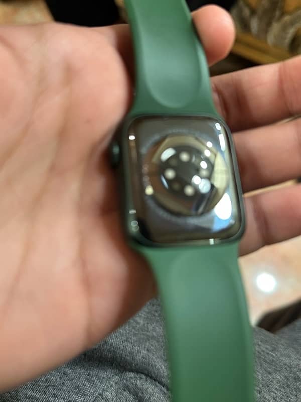 Apple Watch Series 7 41mm 98%battery health just like new 5