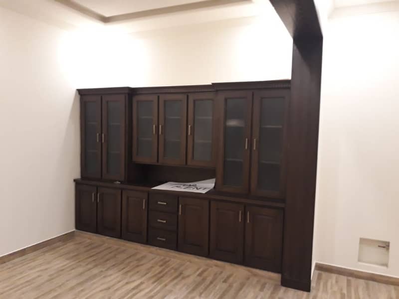 4 Bedroom Attach Washroom one Servant Room Attach Washroom House Full 8 Marla Rent G 13 Islamabad Available 3