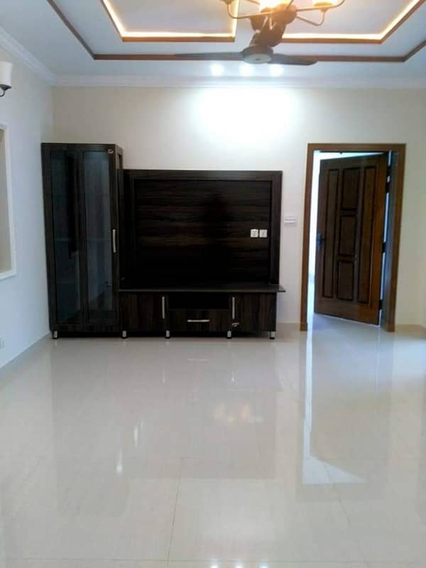 6 Bedroom Attach Washroom 10 Marla House G 13 Islamabad Available 12