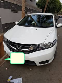 Read advertise first. Honda City IVTEC 2018 for sale.