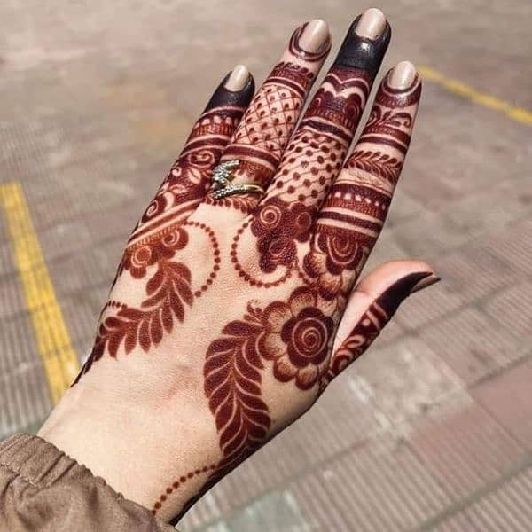 Super offer mehndi lagany KY Liye abi contect kryn 3