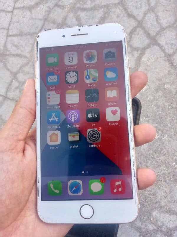 I phone. 7 Plus for sale orignal set 7