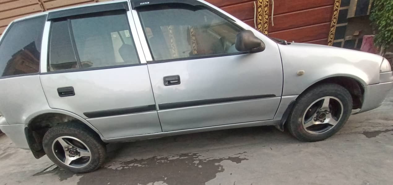 Suzuki Cultus VXR 2005 1