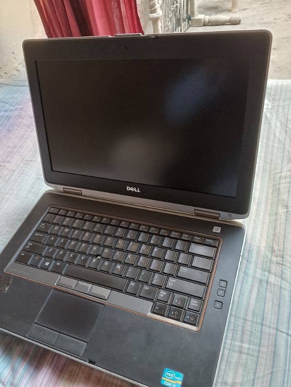 Dell core i5 second generation 4Gb ram 190Gb hard 6