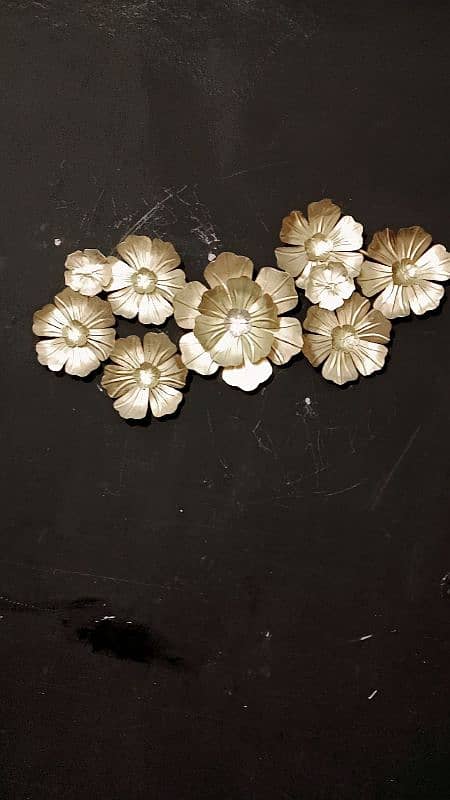 Wall hanging Metal flowers 1