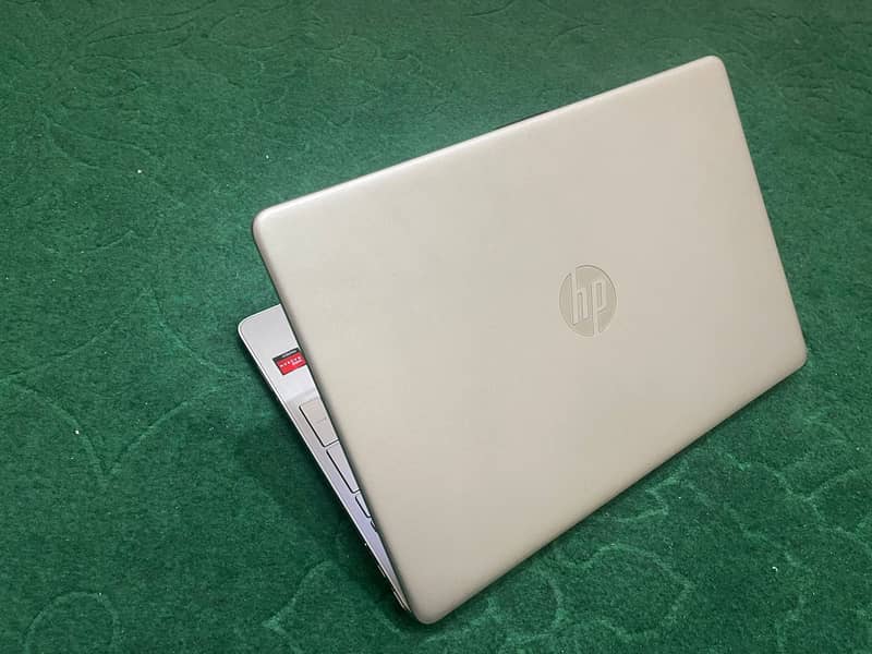 HP Laptop AMD Ryzen 5 4500U in Good Condition 3