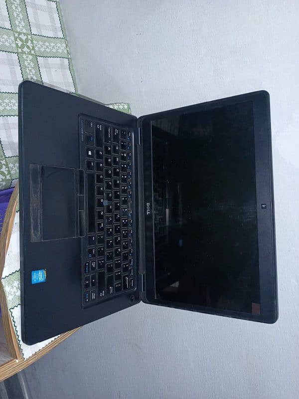 DELL Latitude E5450 3