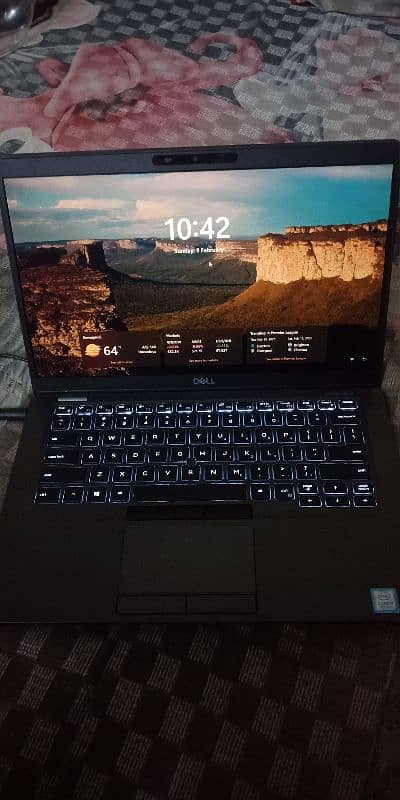 Dell Latitude 5400 I-5 8th Gen 5