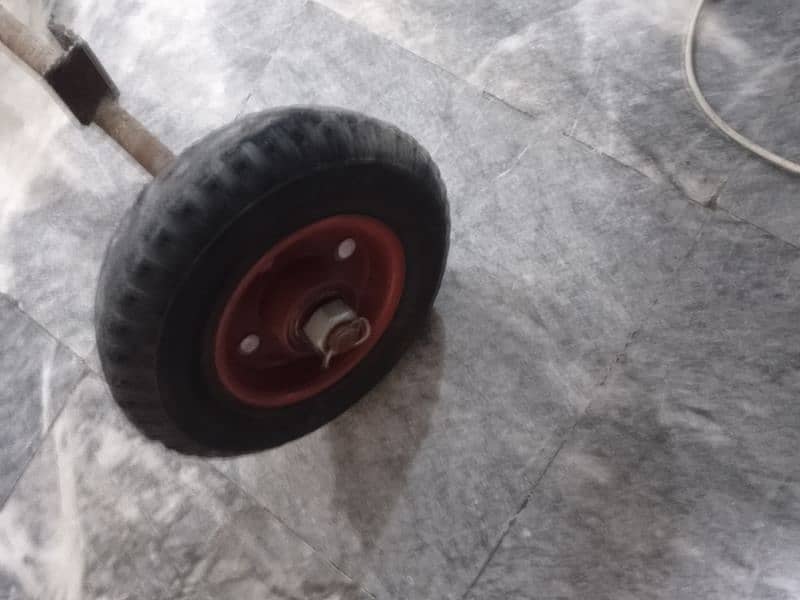 Scooty sportive tyres for sale 3