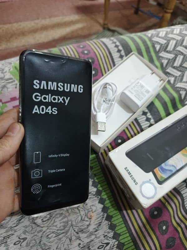 Samsung galaxy a04s lush condition 4/128 8