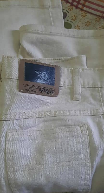 men's jeans in fit condition 0