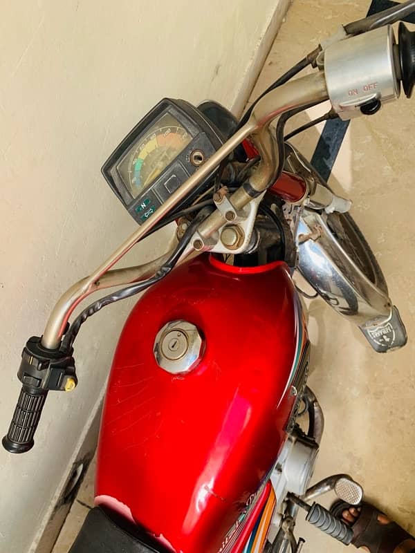 Honda CD70 Old model in best condition. 2