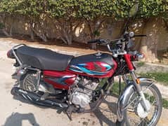 Honda CG 125 red colour