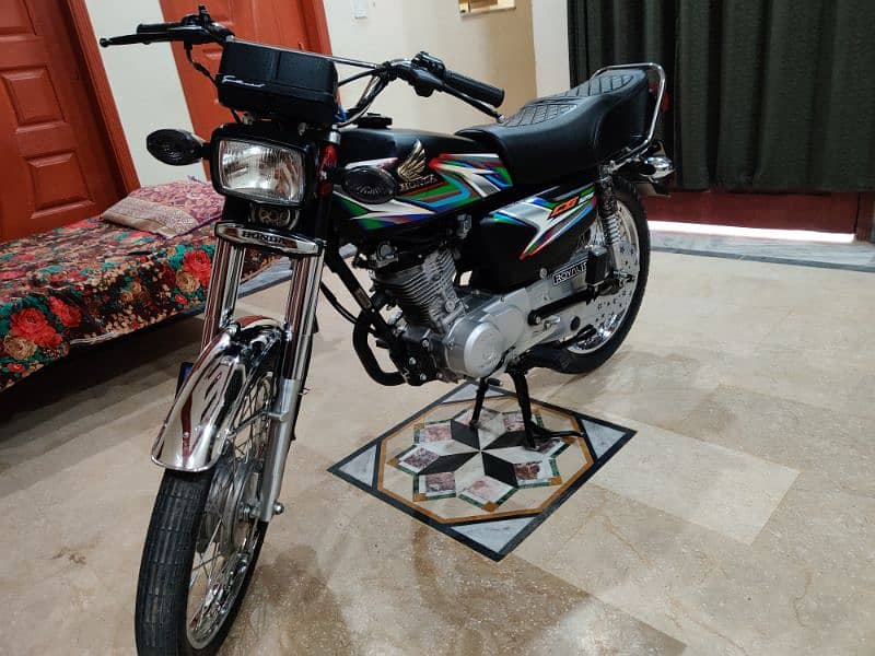 125 Honda 2023 model 2