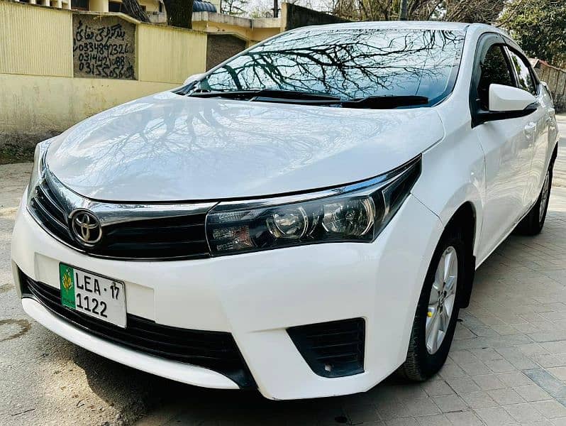 Toyota Corolla Altis 2017 4