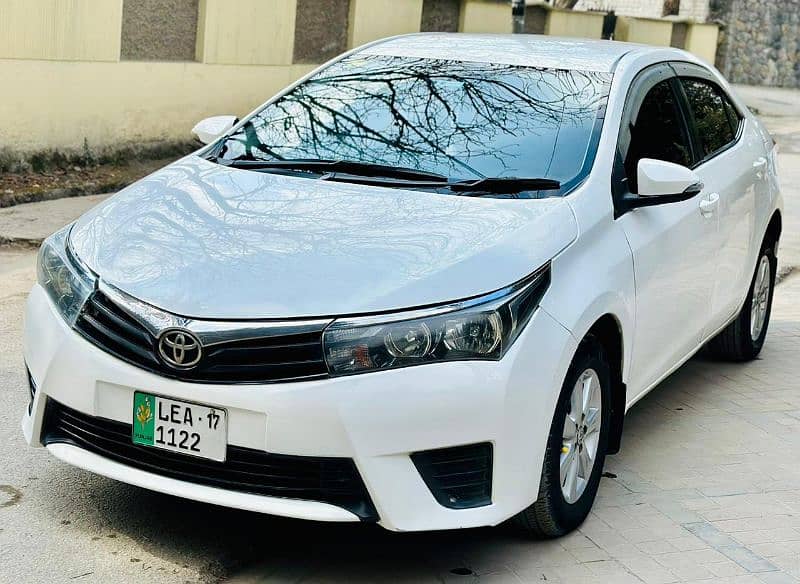 Toyota Corolla Altis 2017 11