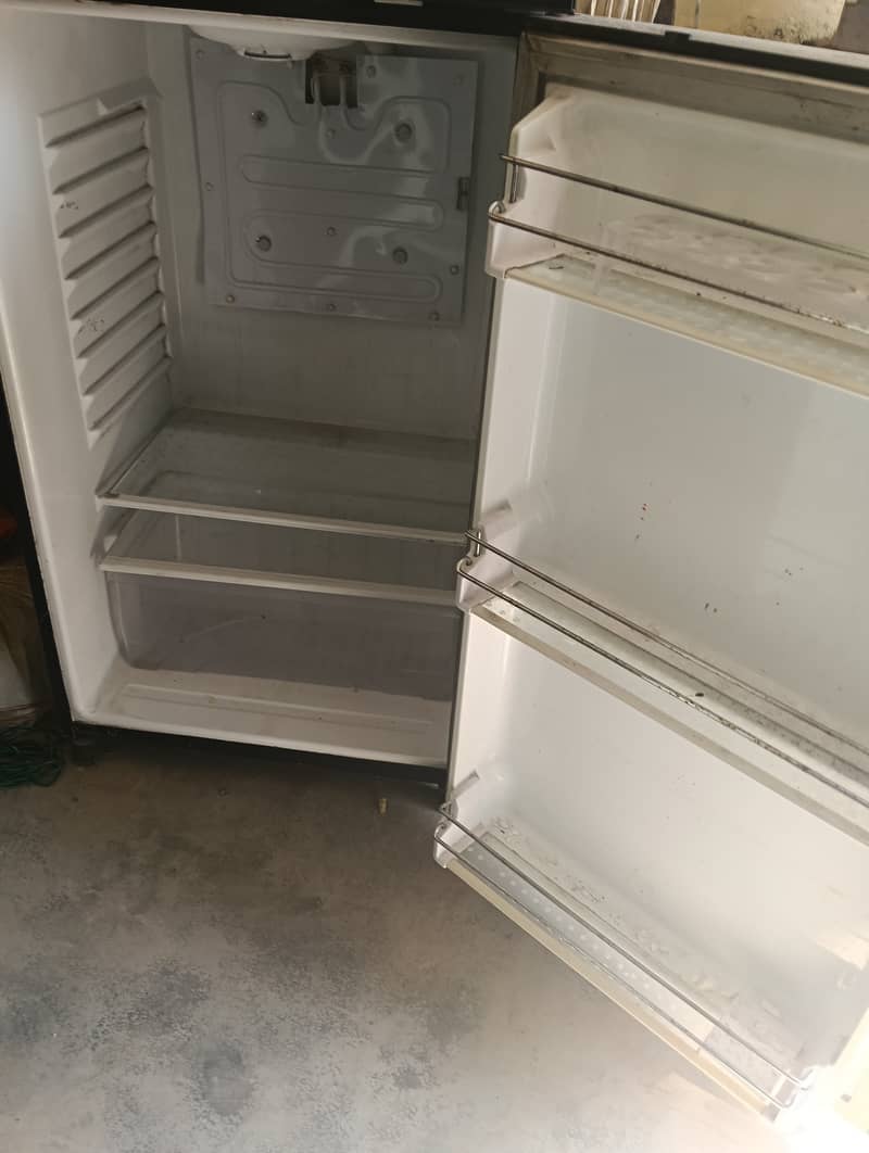 Refrigerator for sale 1