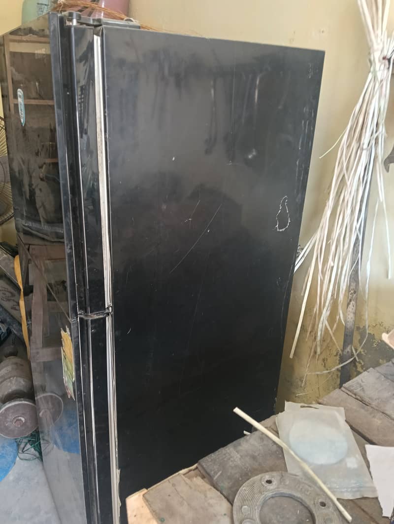 Refrigerator for sale 3