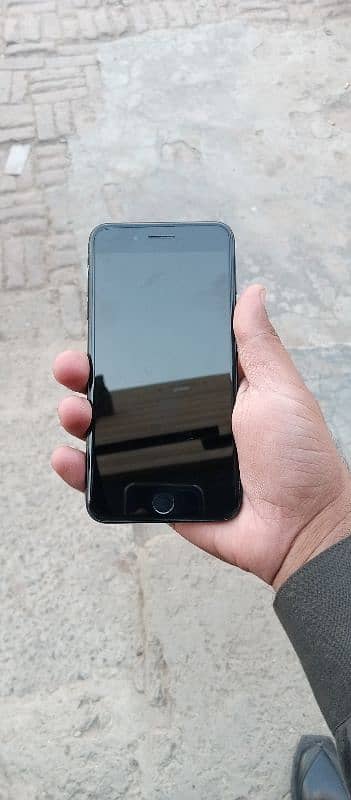 Iphone 7 plus totally janmn phone PTA approved 1