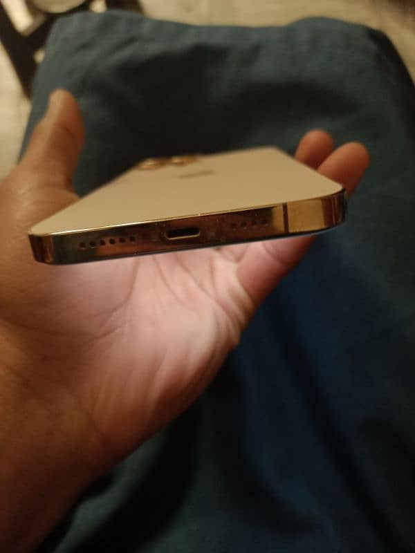 iphone 12 pro Max 256gb non 2