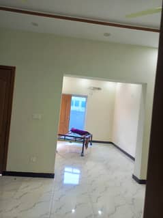 Ground Portion House For Rent Near To Kashmir High Way