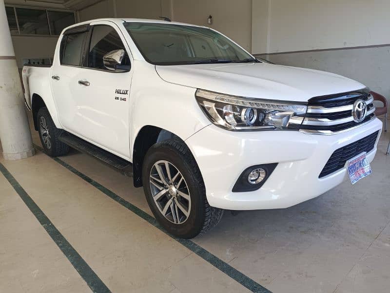 Toyota Hilux Revo 2018 0