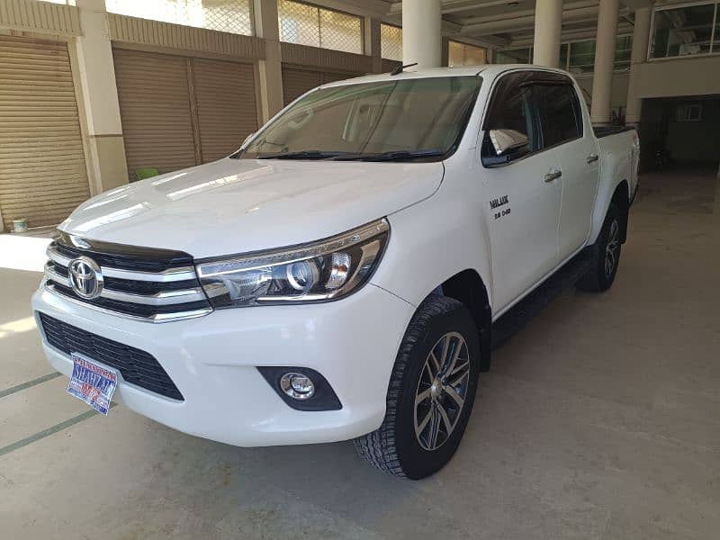 Toyota Hilux Revo 2018 1