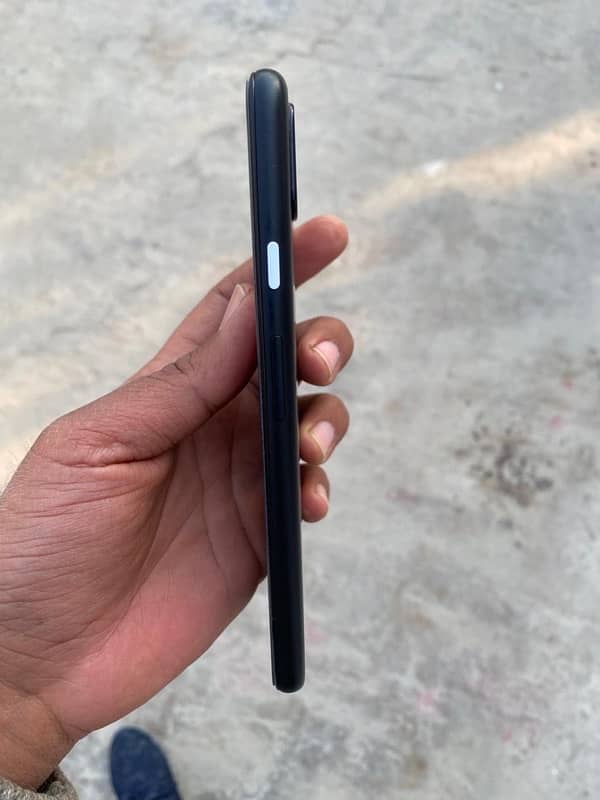 Google Pixel 4a 5g Official PTA approved 6/128gb 2