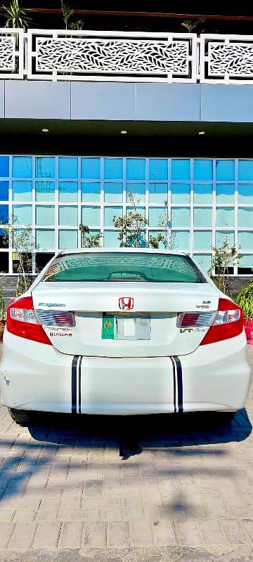 Honda Civic Prosmetic 2014 0