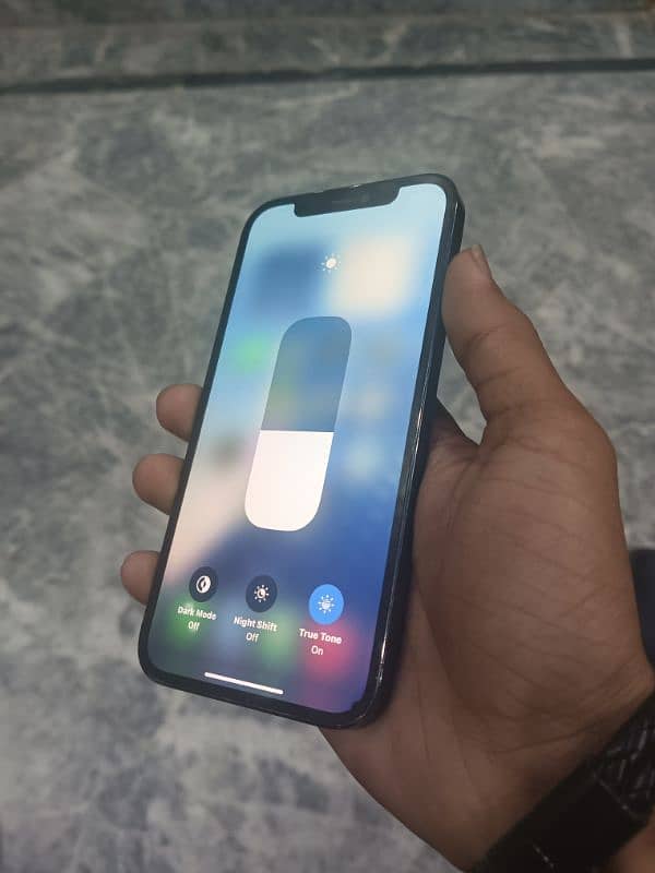 Exchange Iphone 12 pro , 256 GB back crack face id off 3