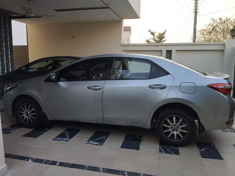 Toyota Corolla GLI 2016 5