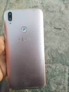 Vivo y85 in good condition for sale (6-128)