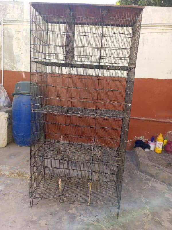 Birds and hens cage in metal for sell. 2