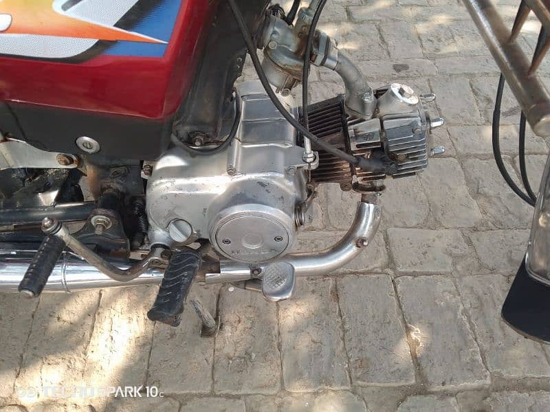 Honda CD 70 bike for sale 4