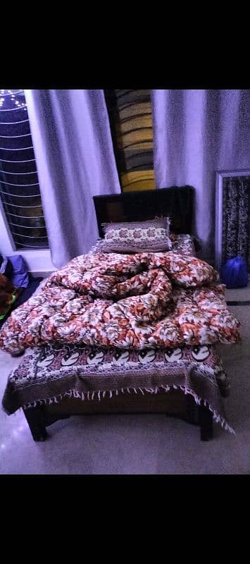 Woddend Bed, soft and Comfortable Best Condition 1