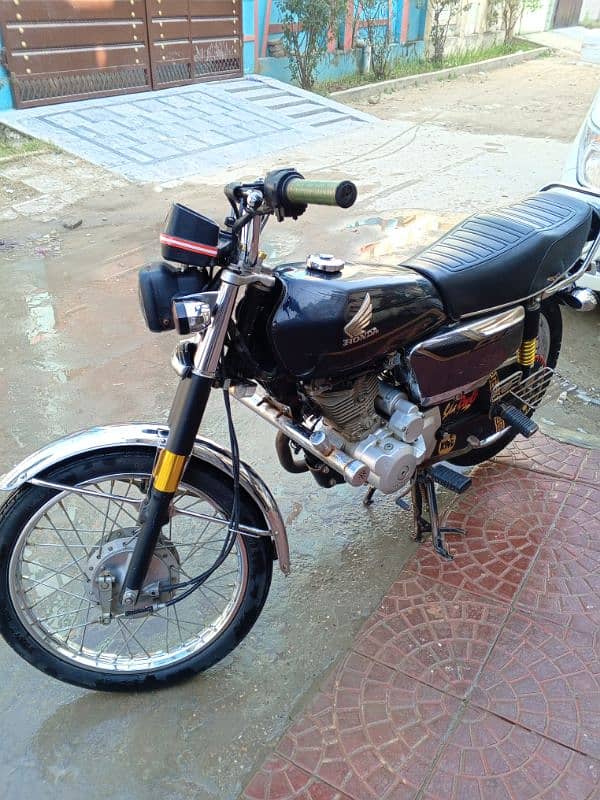 Honda 125 for sale self start model 2022 black color 0