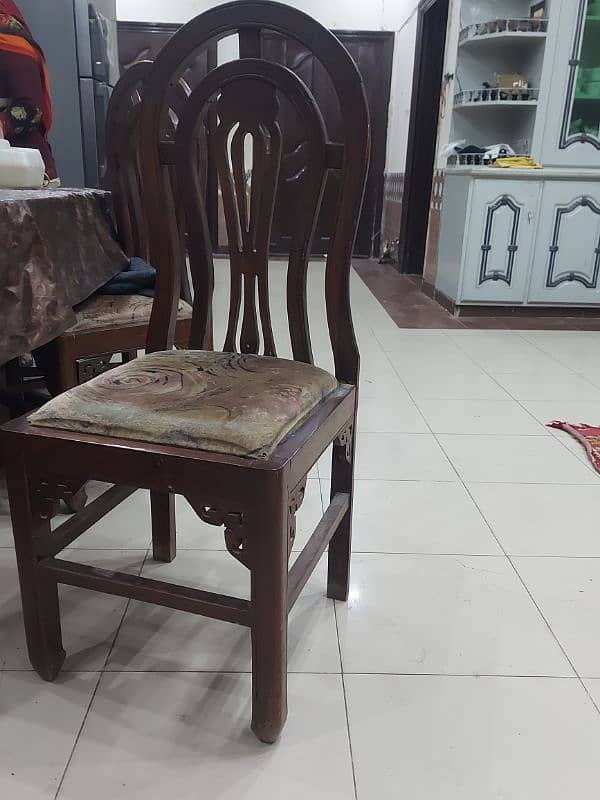 dining table with 6 chairs 1