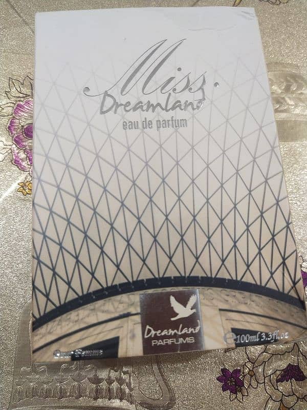 MISS DREAMLAND 3