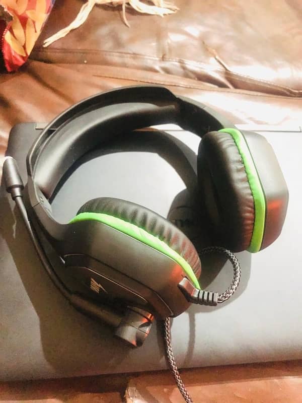 Gaming Headphone SG7 0