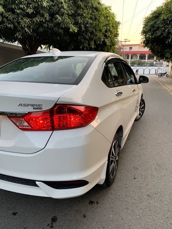 Honda City Aspire 2023 10