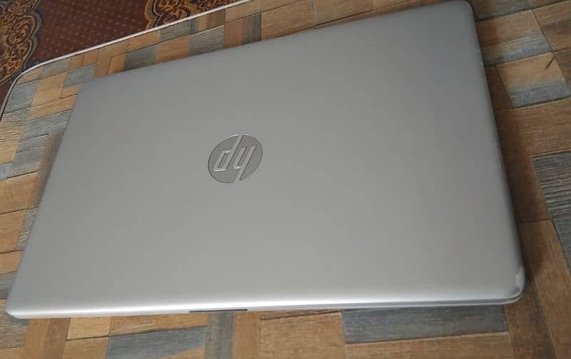 HP Laptop CORE i5 10the generation 1