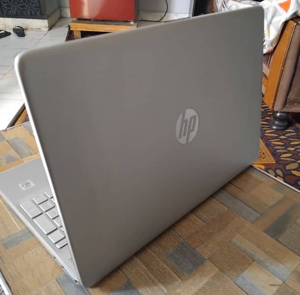 HP Laptop CORE i5 10the generation 3