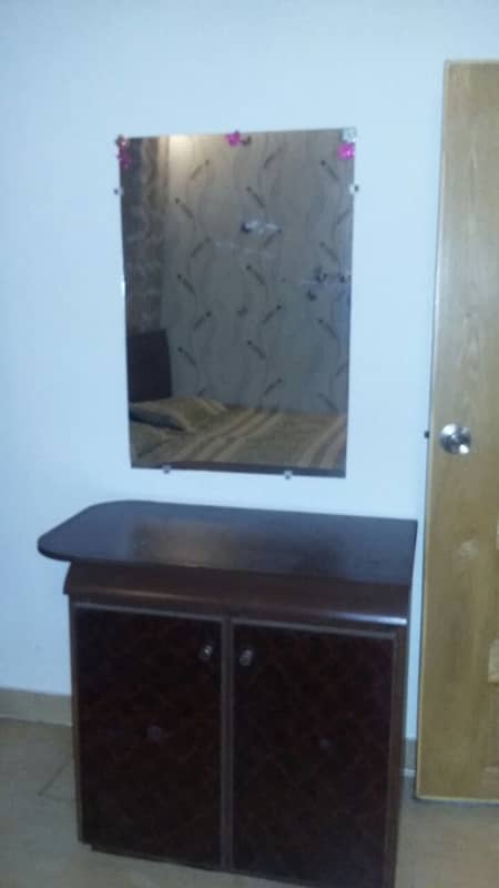 Furnished Independent Single Room Flat for Rent in Model Town Lahore Rent 32000 4