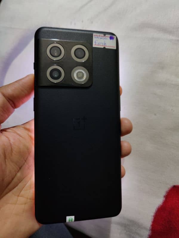 OnePlus 10 pro, 12/256, dual sim, non pta sim working. 7