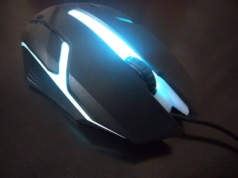 Full Box Pack Gaming Mouse For Sale Contact: 03340954460 ( Whatsapp ) 6