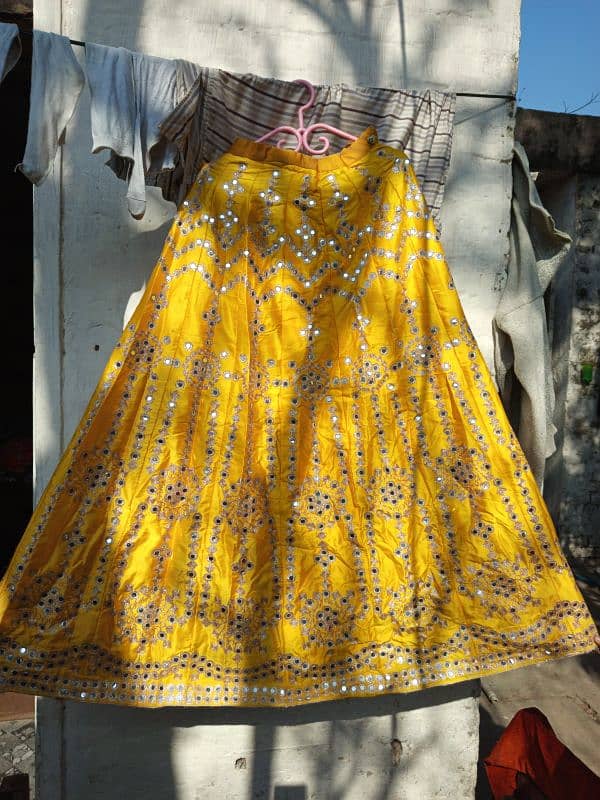 3 piece mehndi lehnga 7